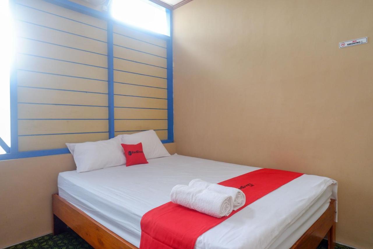 Reddoorz Near Yogyakarta International Airport Hotell Glagah  Exteriör bild