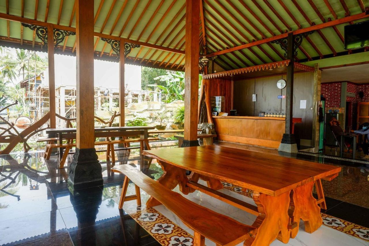 Reddoorz Near Yogyakarta International Airport Hotell Glagah  Exteriör bild
