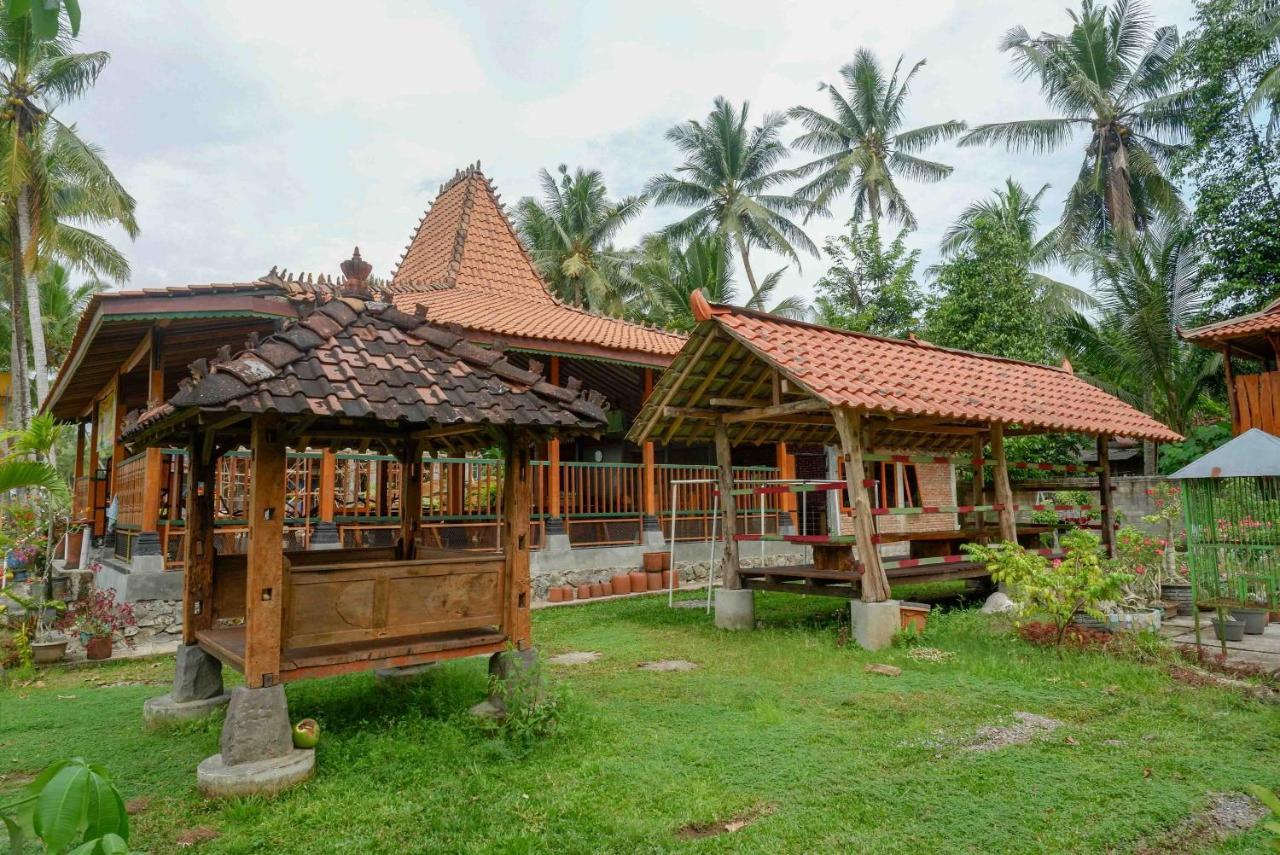 Reddoorz Near Yogyakarta International Airport Hotell Glagah  Exteriör bild